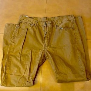 Levi Tan 514 Jeans